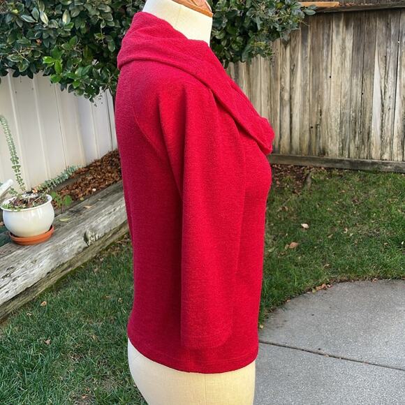 AGB Byer California Red Cowl Neck Top Blouse Womens Size Medium - Picture 3 of 9